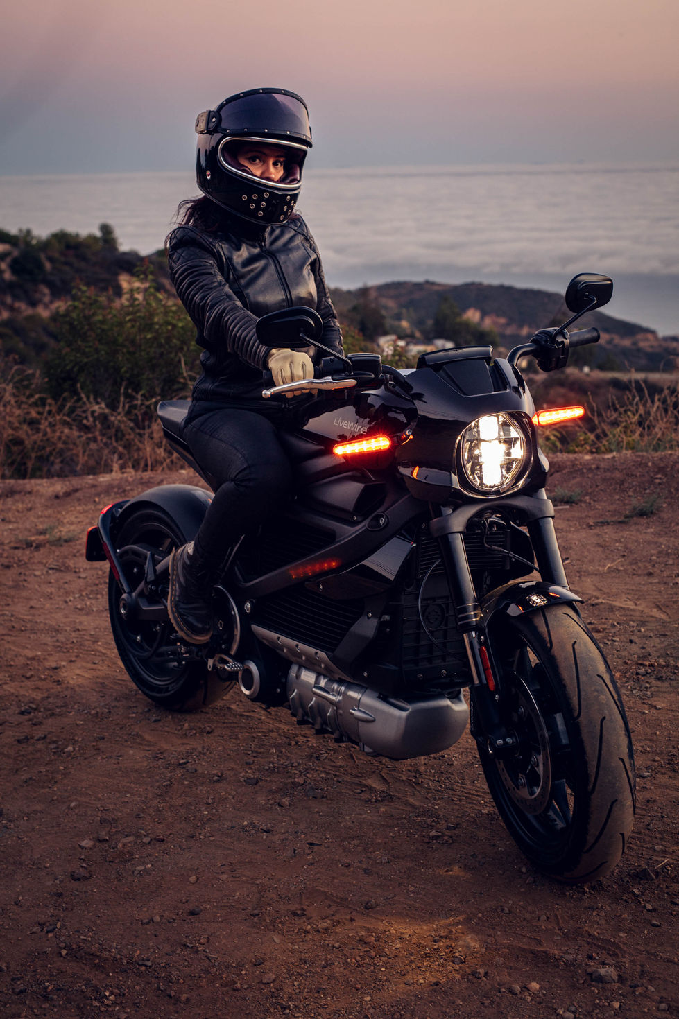 29 - Livewire One Malibu - Visual Theory Co - MidRes.jpg