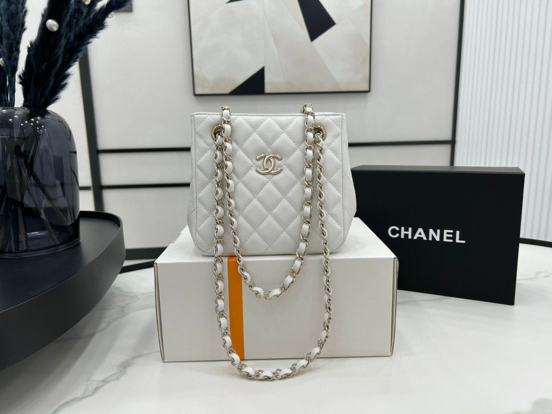 Chanel Tote