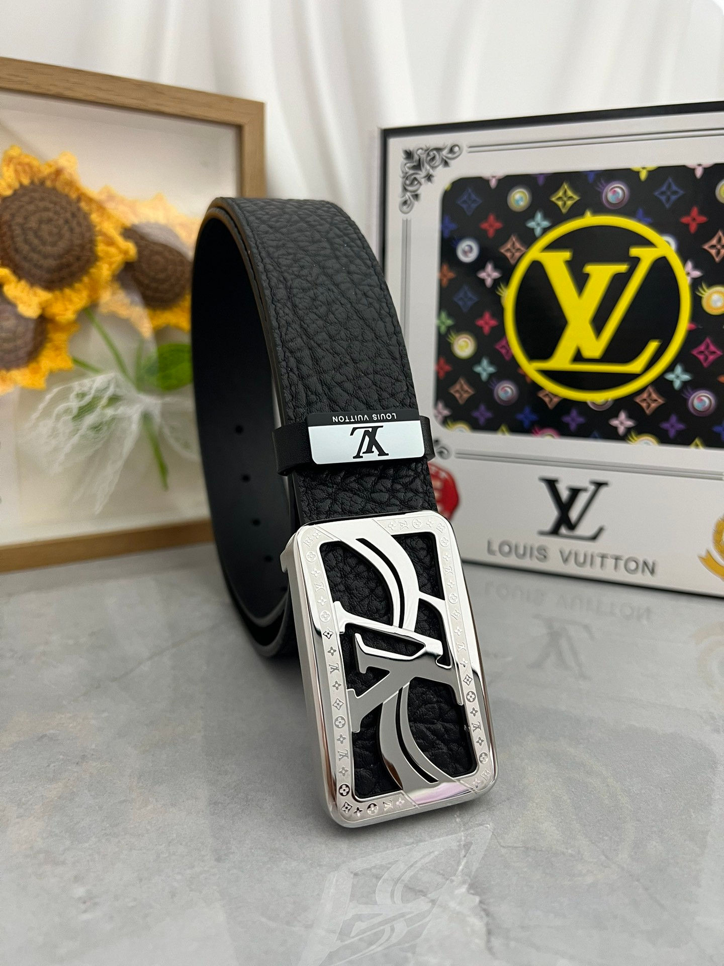 LV Belt