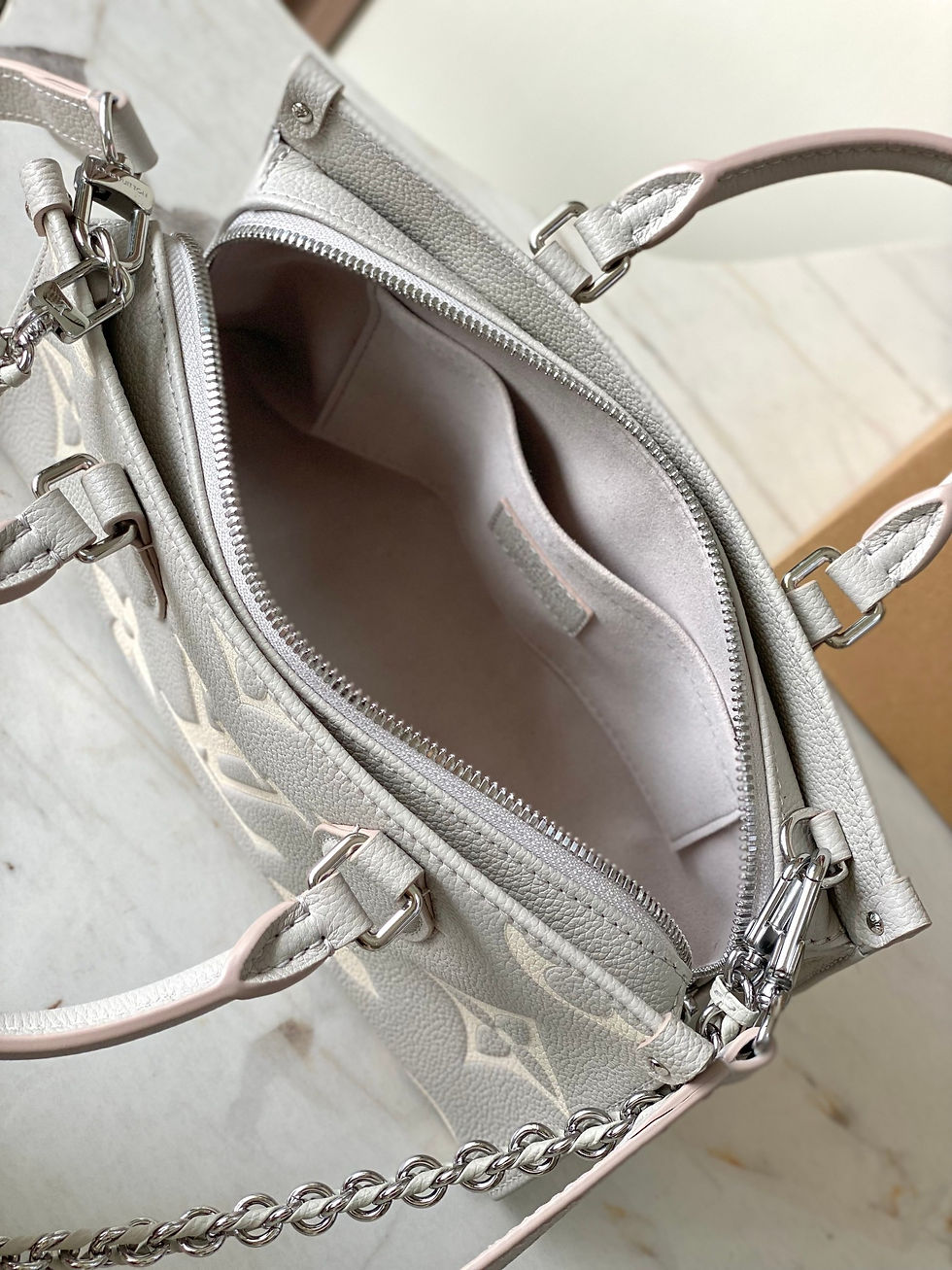 Thumbnail: LV OnTheGo East West