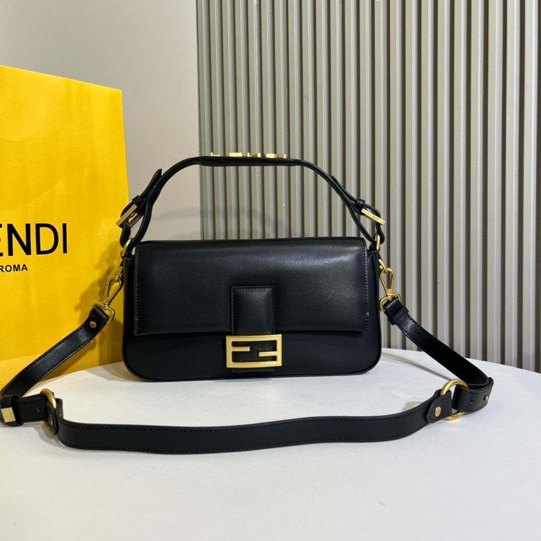 Fendi Baguette