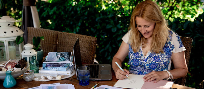 Pausing… The difference between procrastinating and pausing to reflect and prepare…