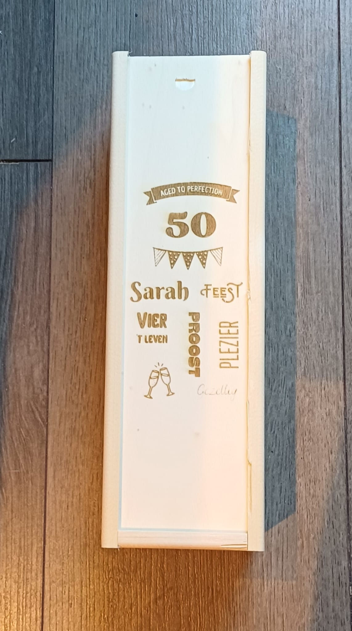 Wijnkist Sarah 50