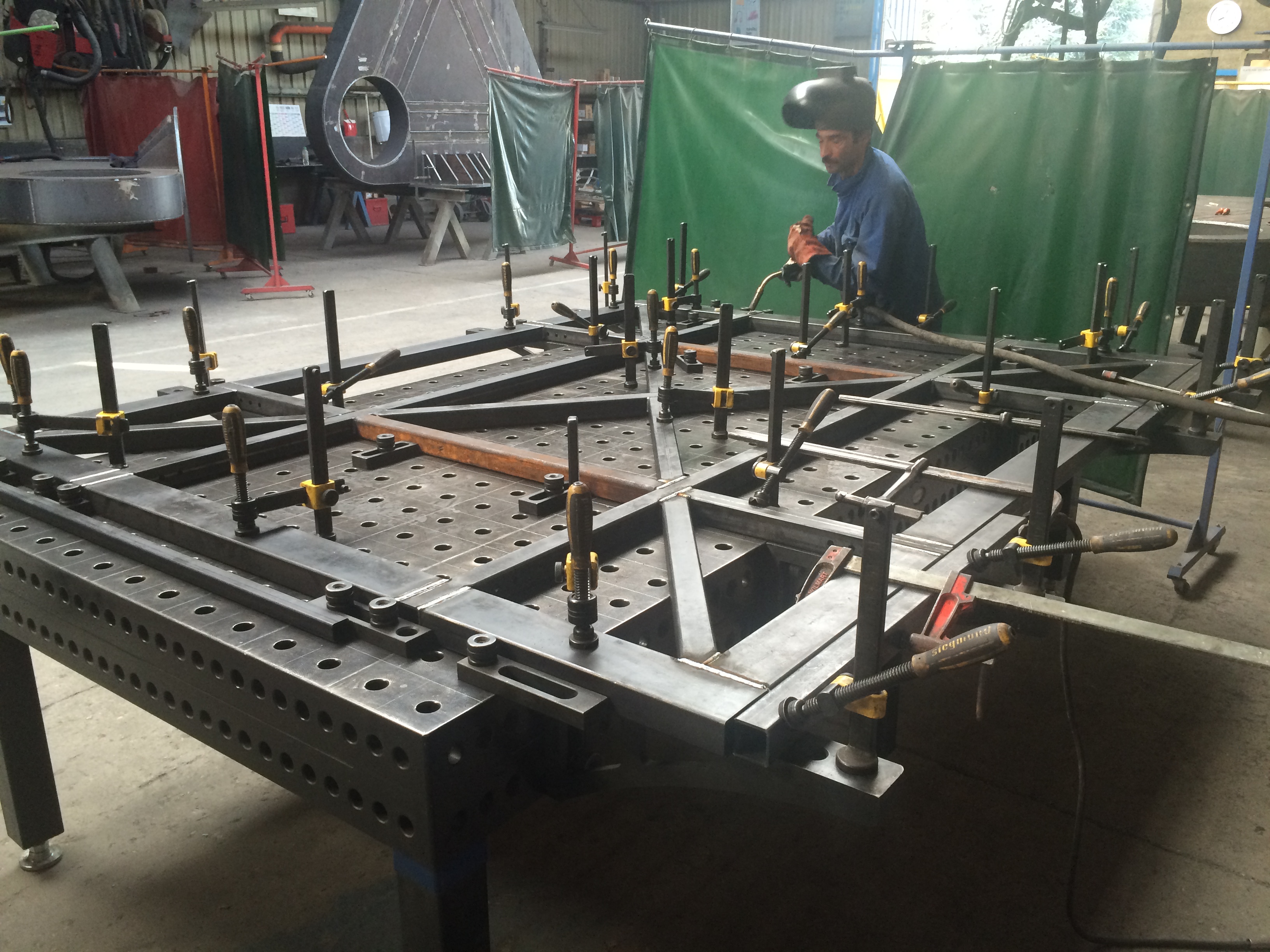 TABLE DE MONTAGE (2)
