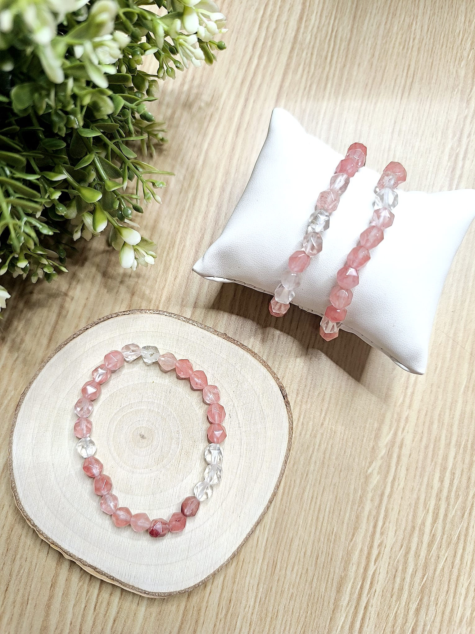 Pulseira facetada em Quartzo Cereja