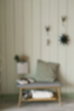 shiplap em parede no corredor