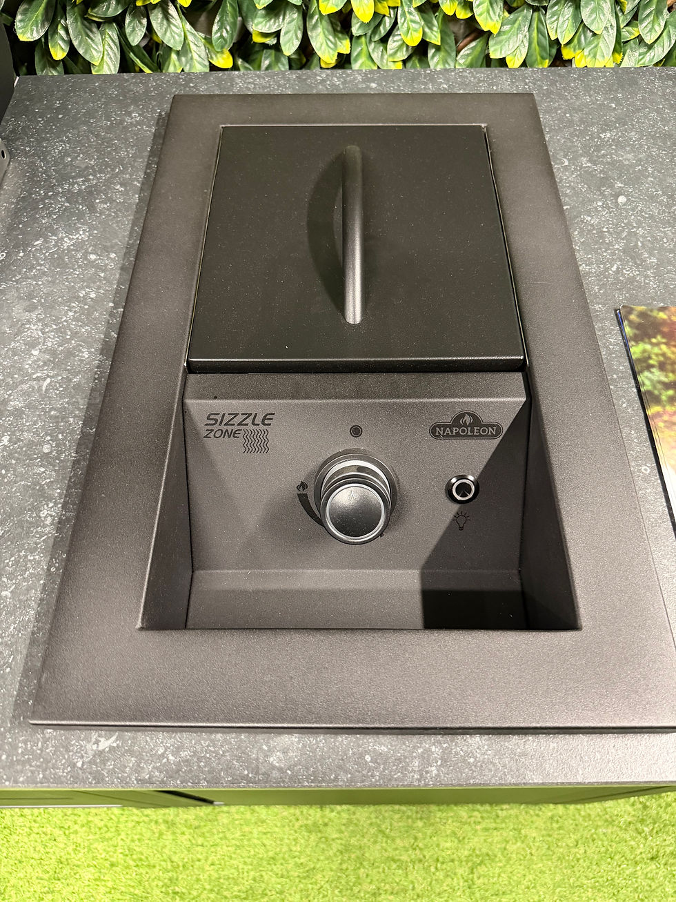 Thumbnail: NAPOLEON OASIS COMPACT 105 PHANTOM OUTDOOR KITCHEN