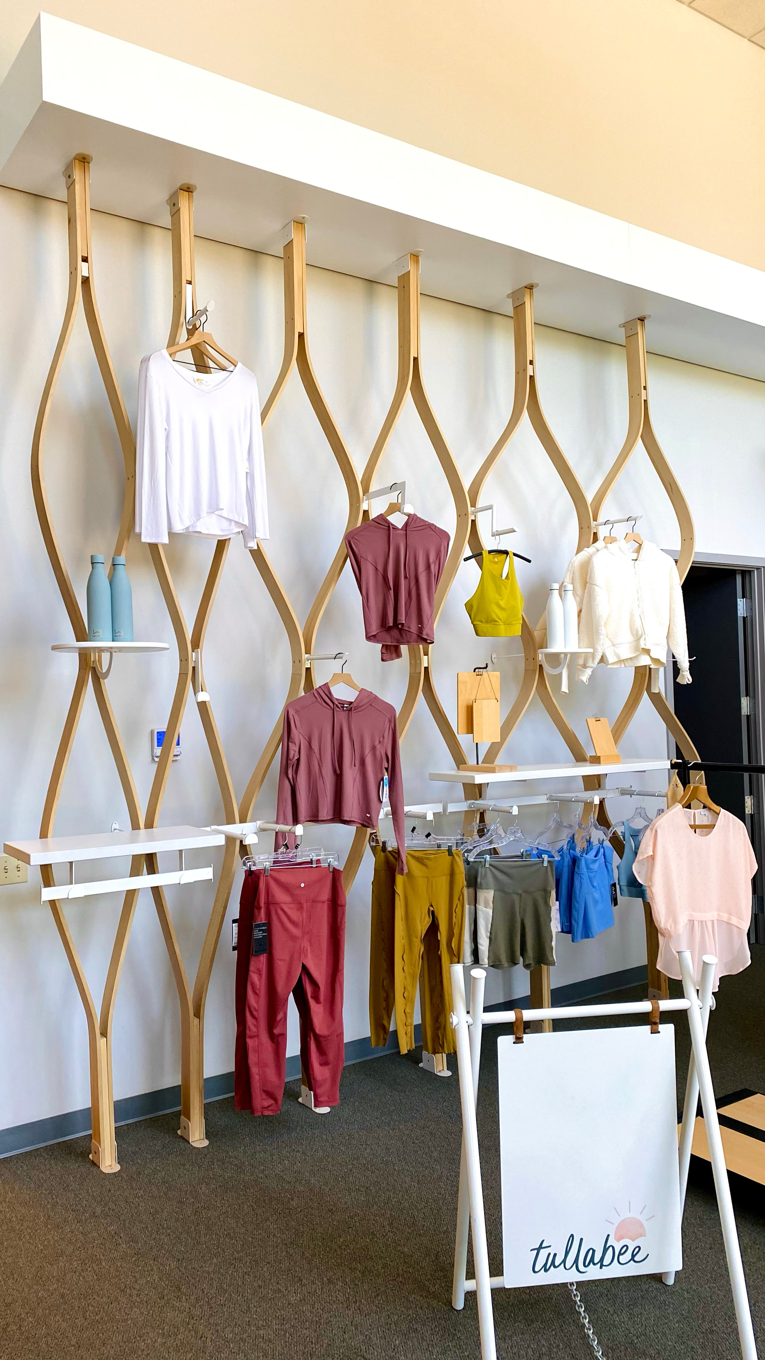 Wooden Lattice System | CUBIC Visual Systems