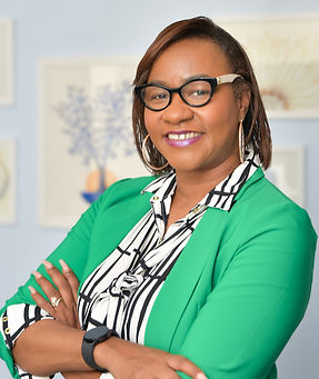 Toshia NAMI KDK Headshot-1_edited.jpg