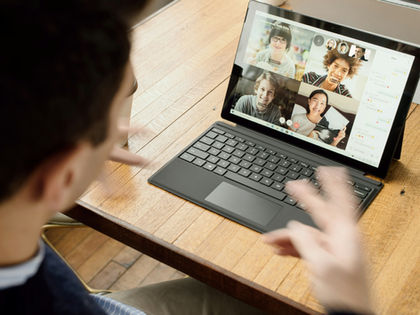 Você deveria abrir a câmera para se tornar fluente