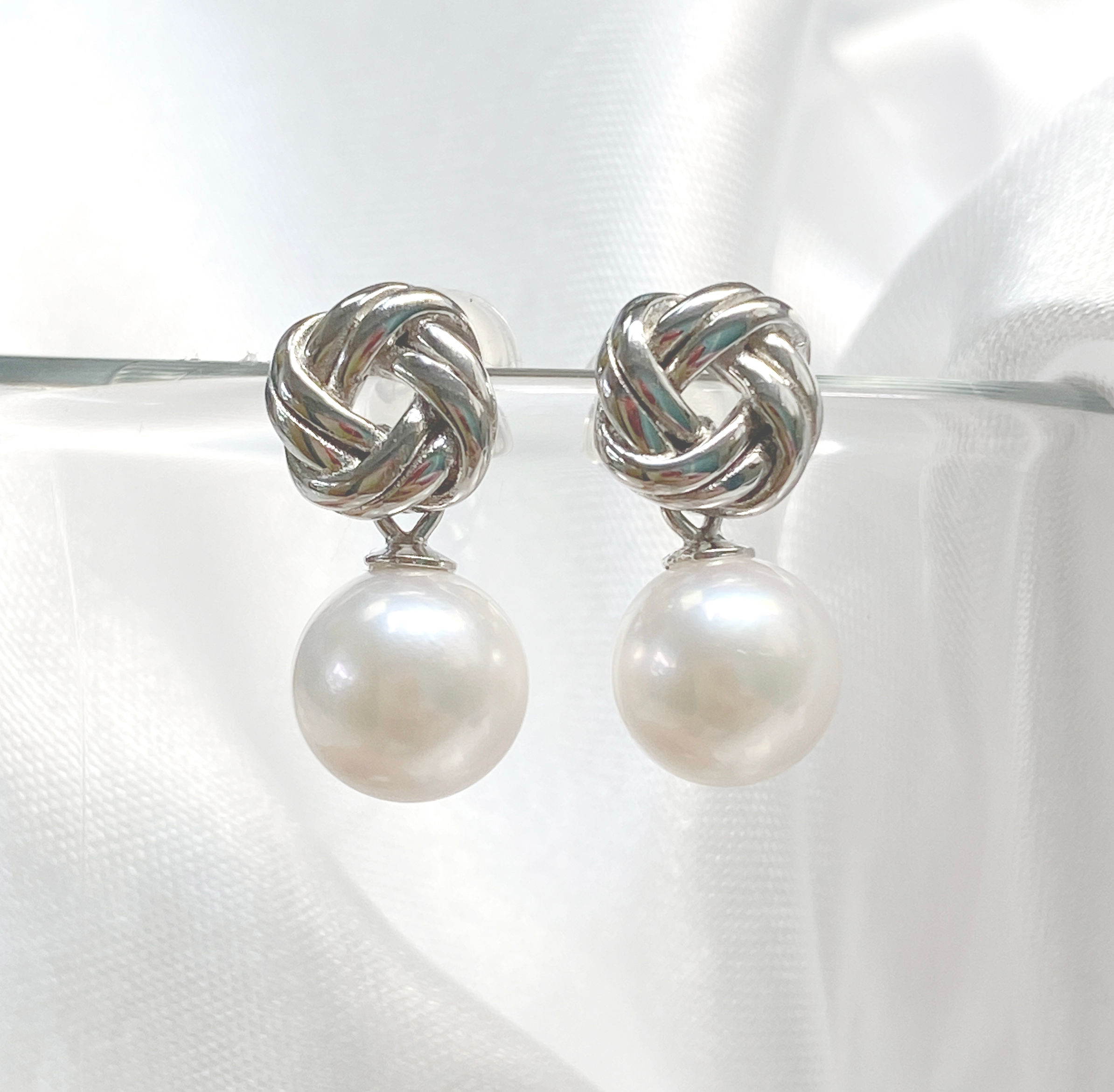 Floral Wreath Japanese Akoya Pearl Earrings花環日本Akoya珍珠耳環