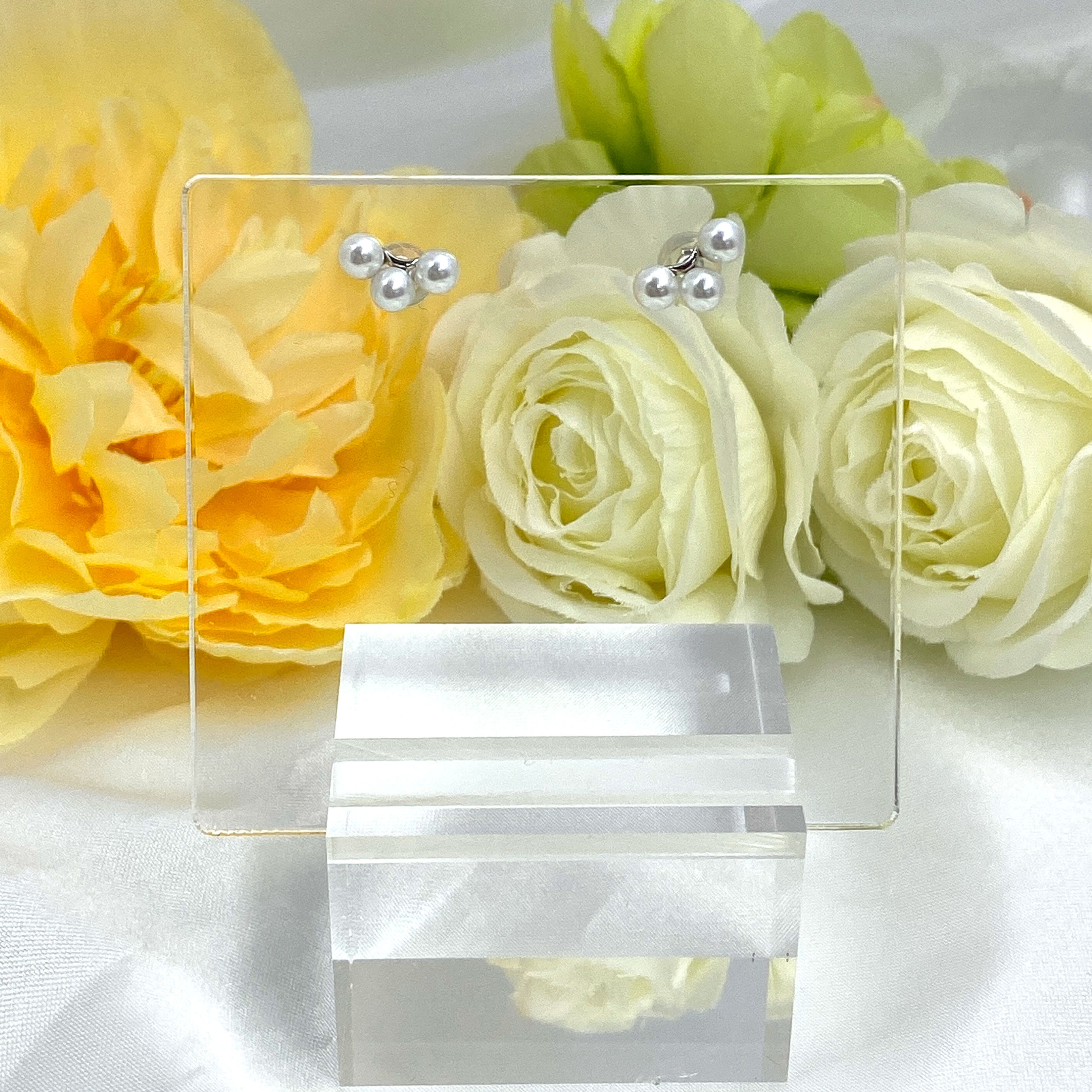 Multi-pearl cluster freshwater pearl earrings多珠簇狀淡水珍珠耳環