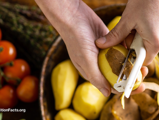 Why Cooling Potatoes Lowers Their Glycemic Load