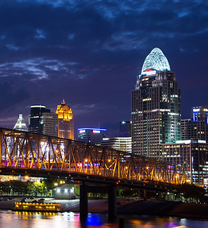 Cincinnati_Oh_So_Flashy_(195470819).jpeg