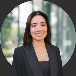 LinkedIn Pfp - Juana (1).png