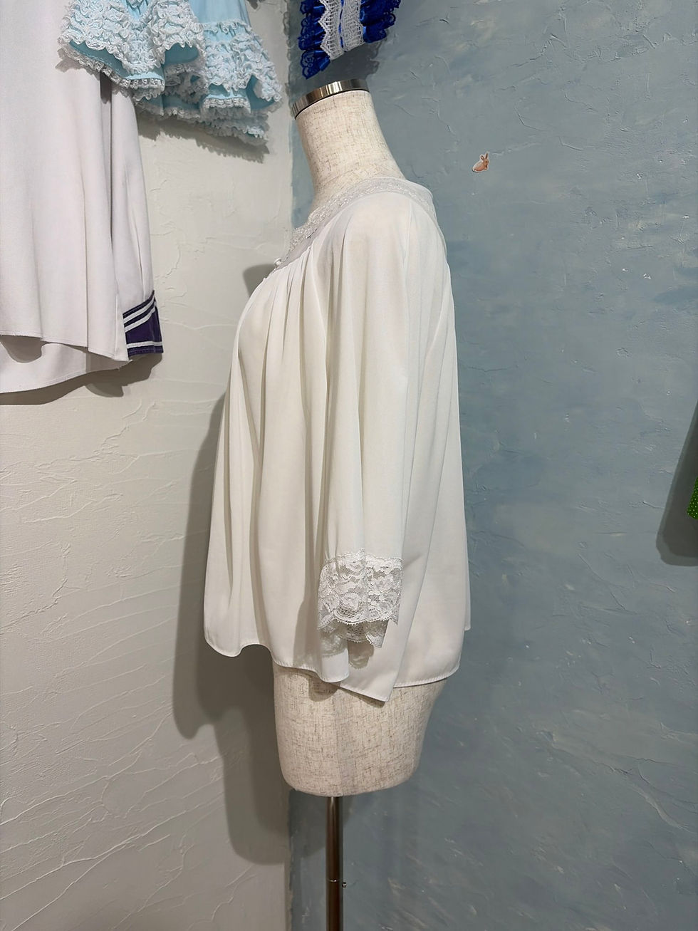 縮圖：6-70s Shadowline Sheer White Bed Jaket