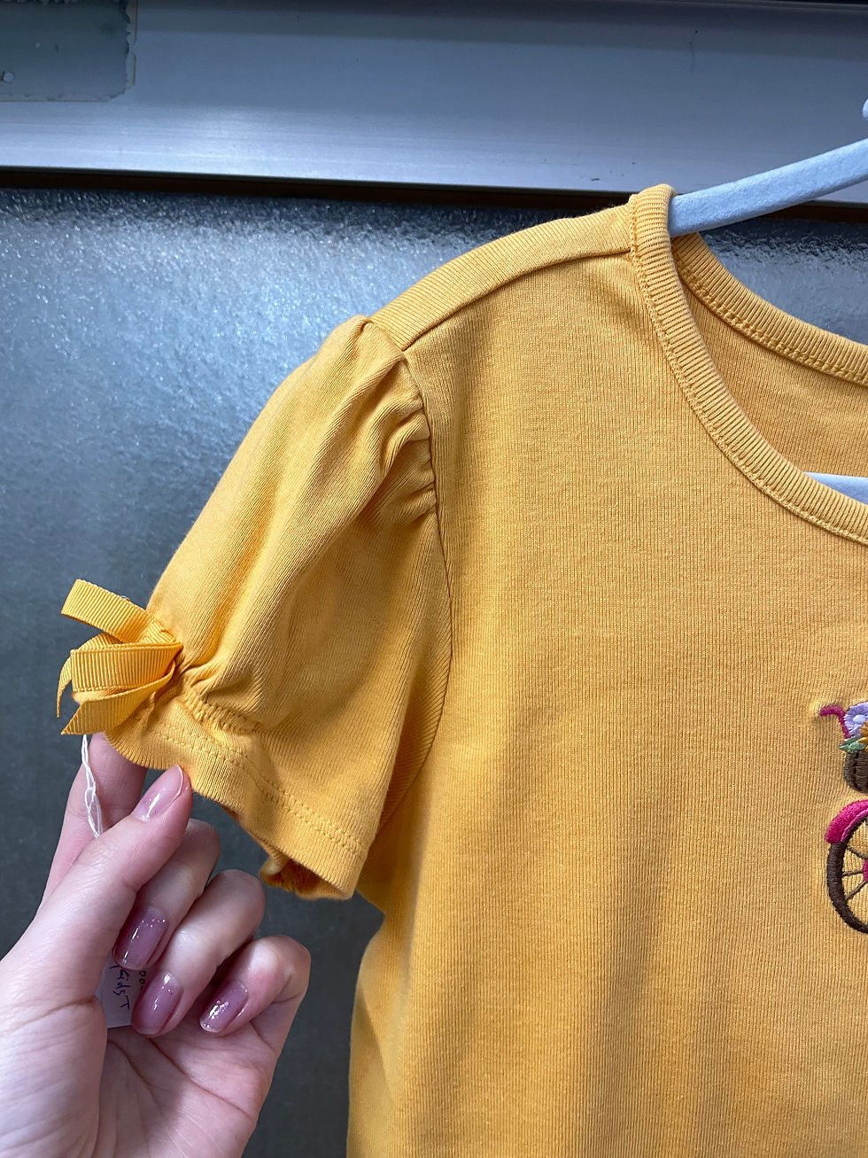 Thumbnail: 💐🚲 kids orange T shirt