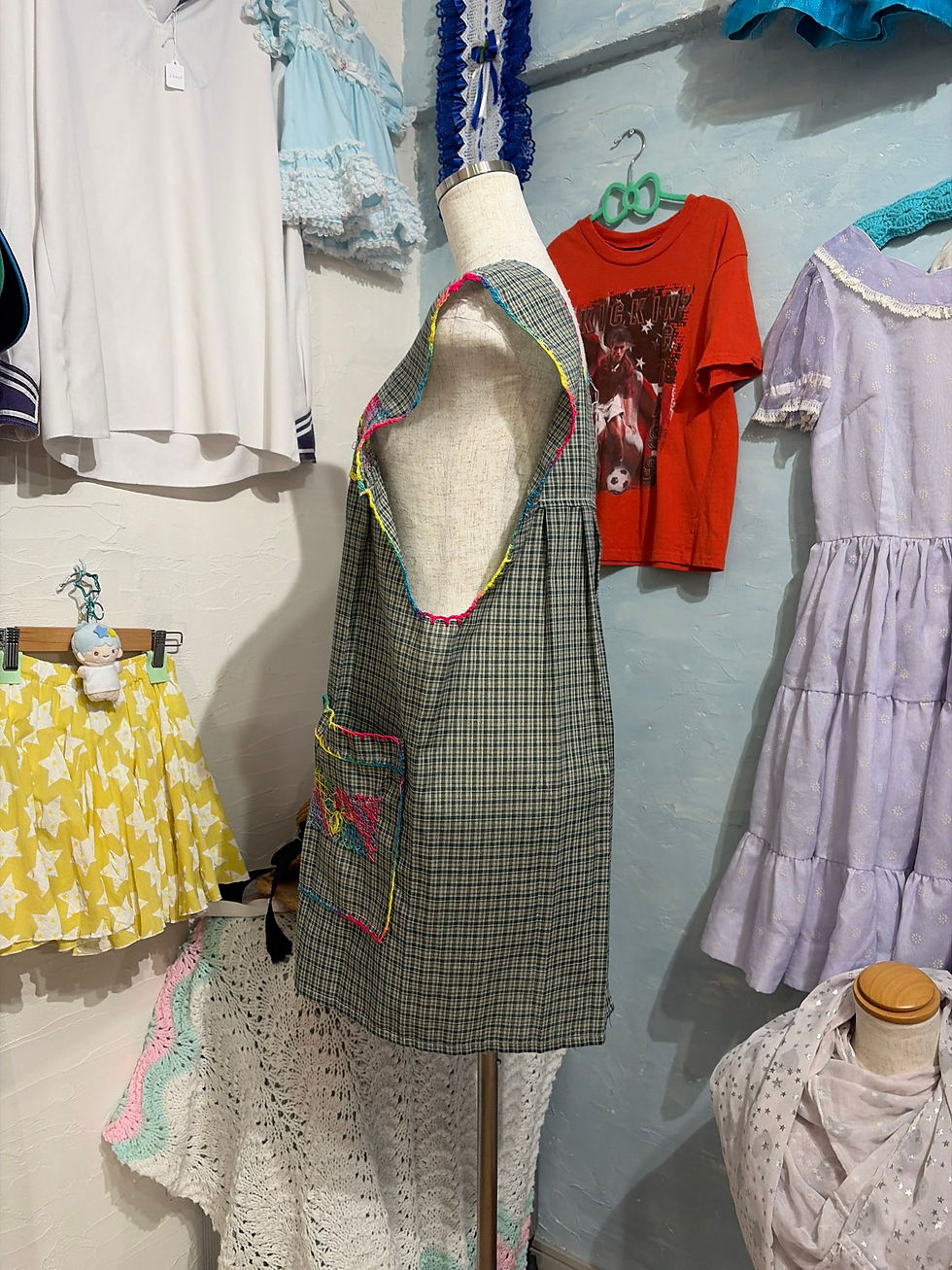 섬네일: Vintage Mexican Rainbow Embroidered Green Mini Dress