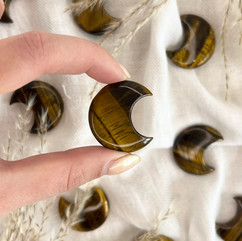 Tigers Eye Moon