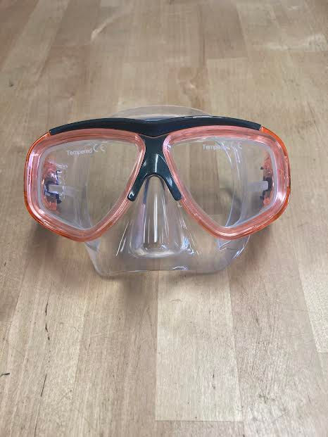 Thumbnail: Search Twin Lens Mask