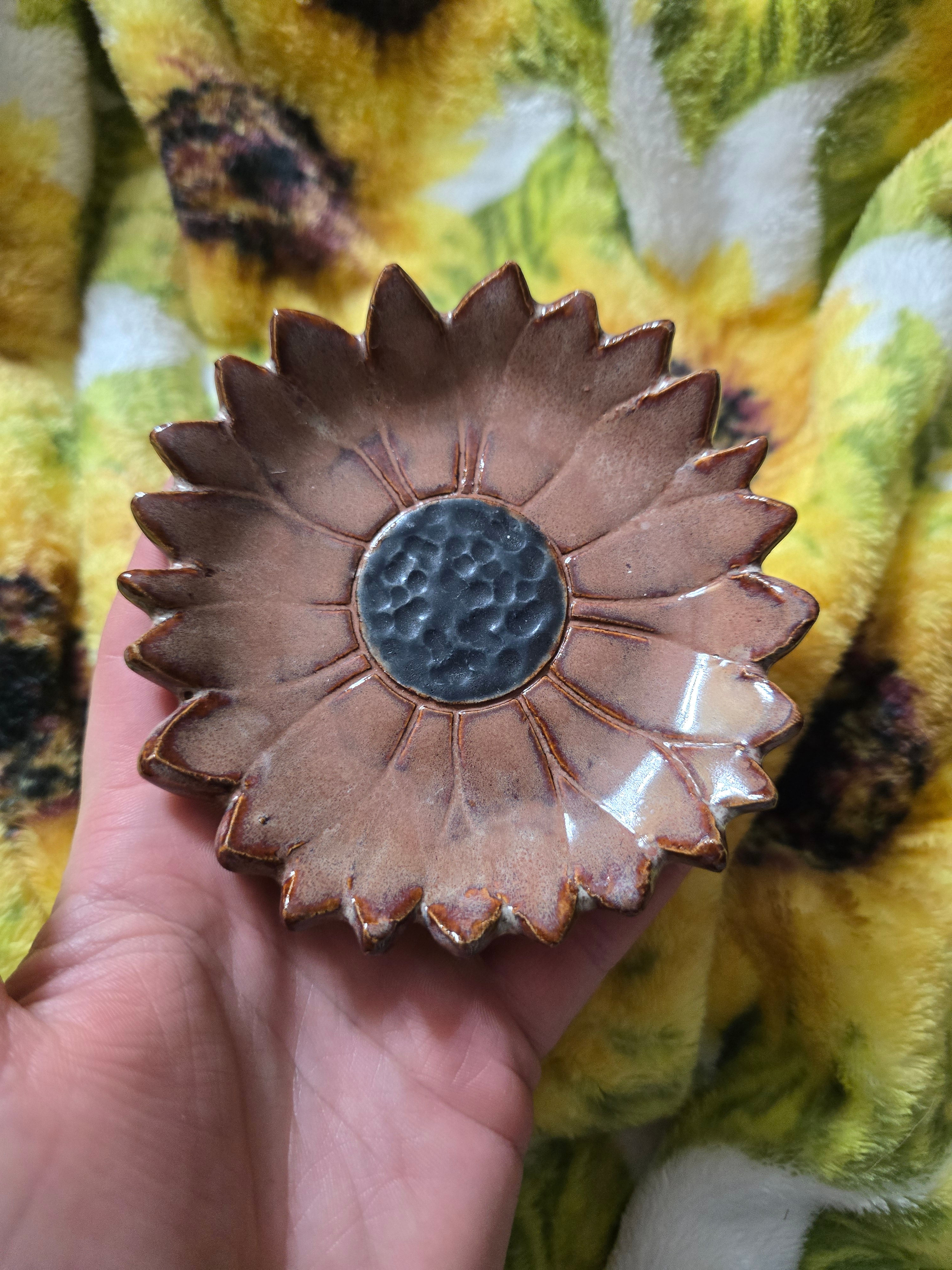 Sunflower Dish