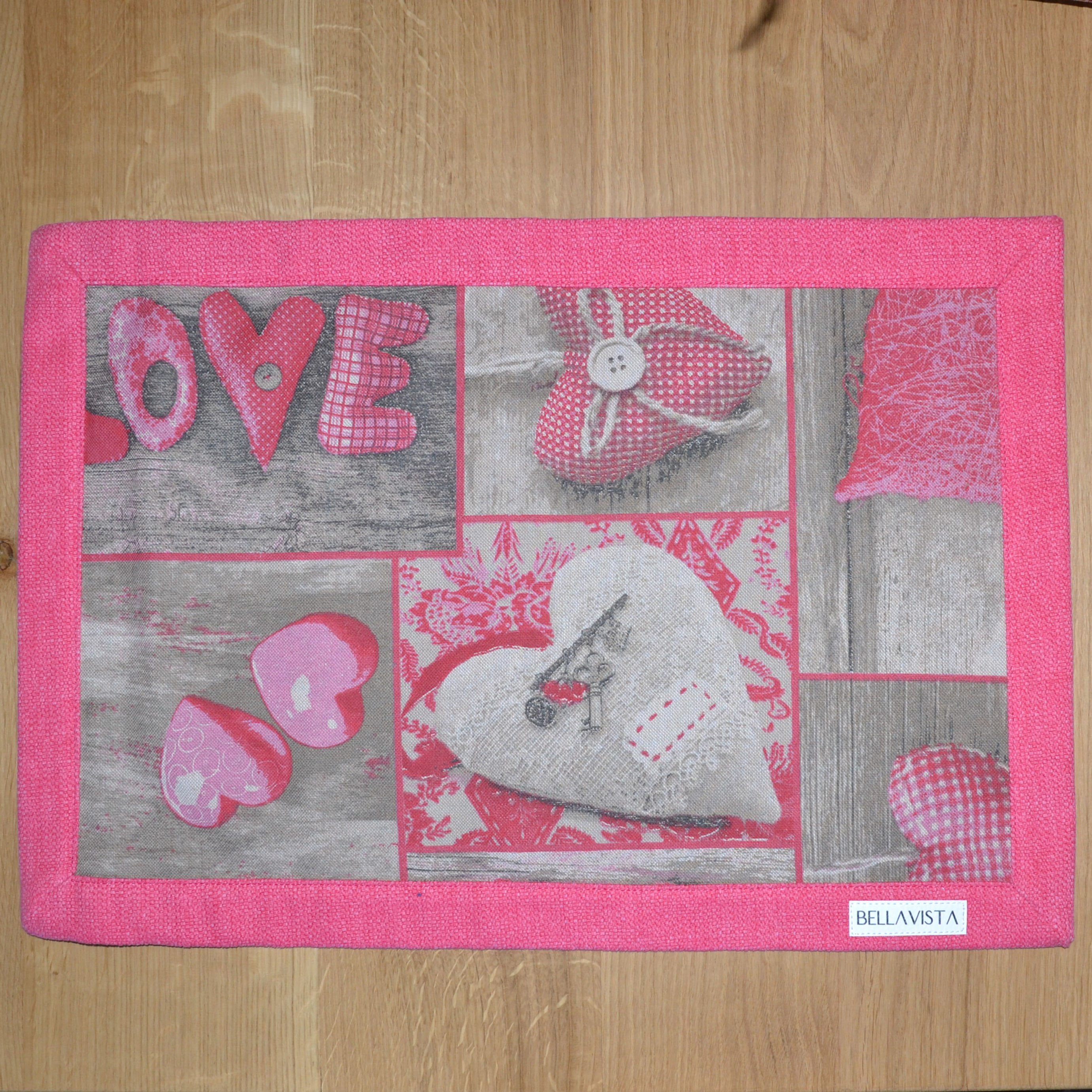 TOVAGLIETTA CUORI ROSA