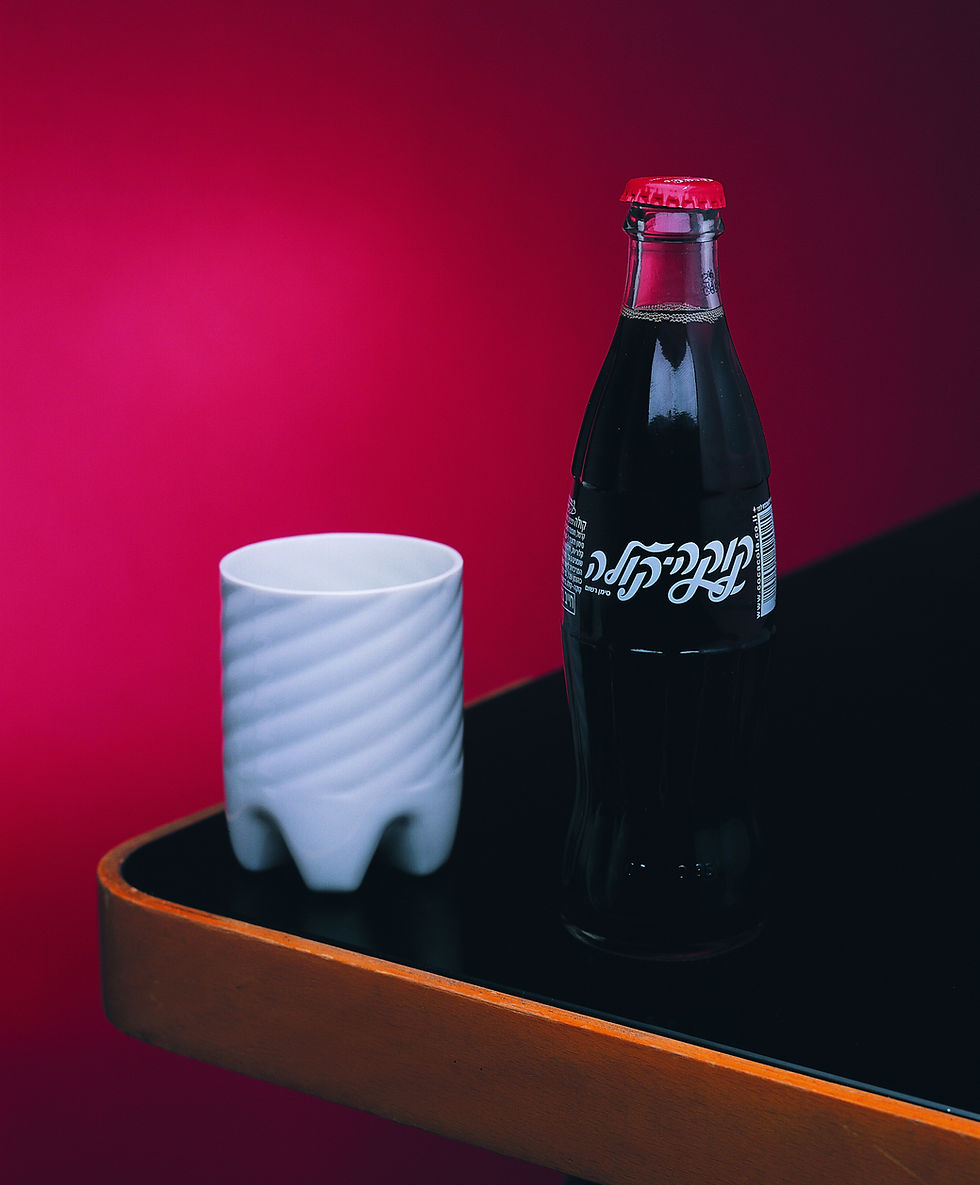 Miniatura: Porcelánový Cola cup - Qubus