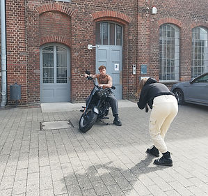 Behind the scnes - shooting with Samuel from Germanys next Topmodel with harley Davidson Düsseldorf