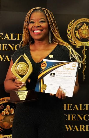 Gina Robinson: determinada médico hondureña que impacta a otros transmitiendo su experiencia de vida saludable
