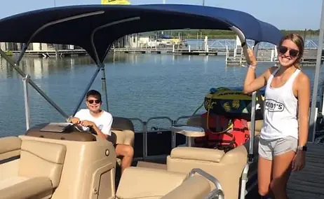 Standard Pontoon