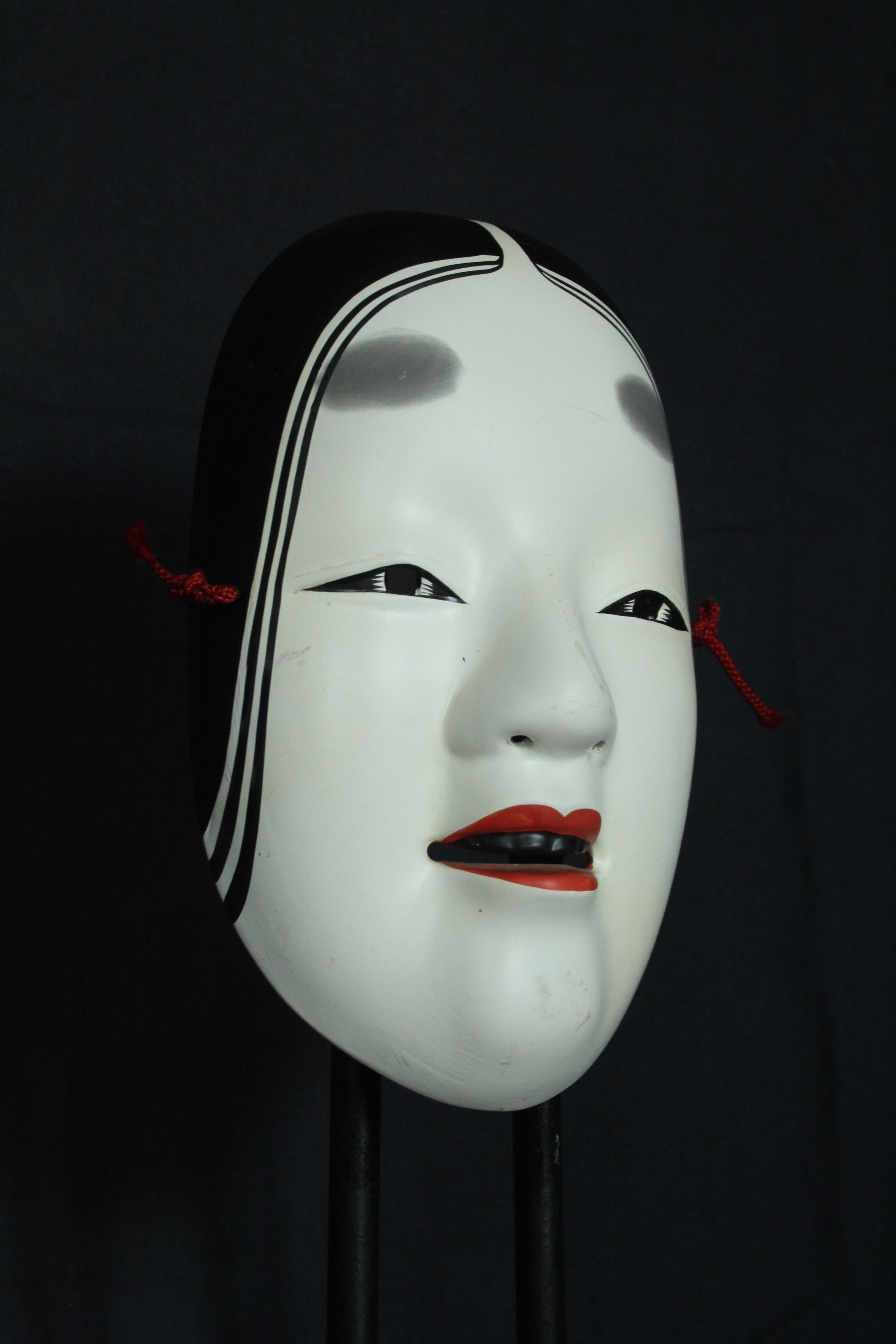 Japanese mask, Onna 若女, vintage Noh teather, pottery from Osaka