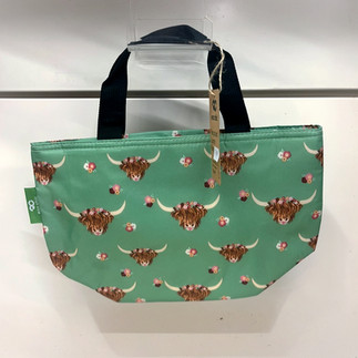 recycled lunch bags highland cow pattern