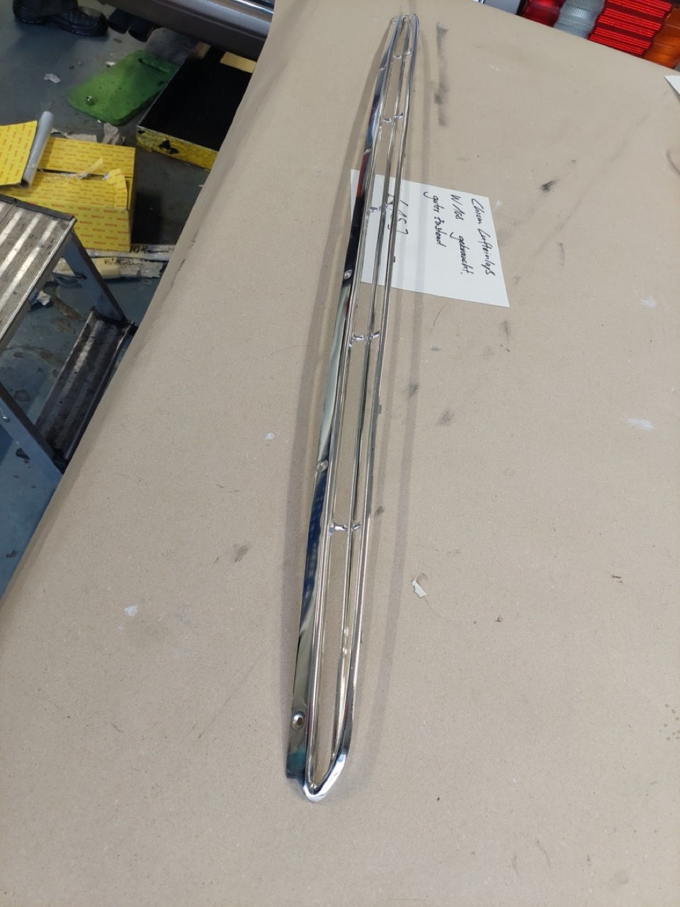 Miniaturbild: W108, Ziergitter Lufteinlass