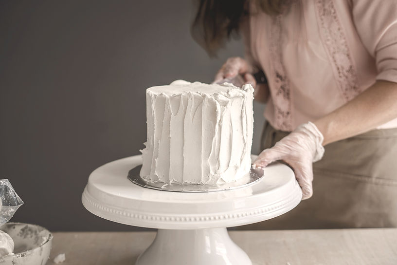 Icing Cake_edited_edited.jpg