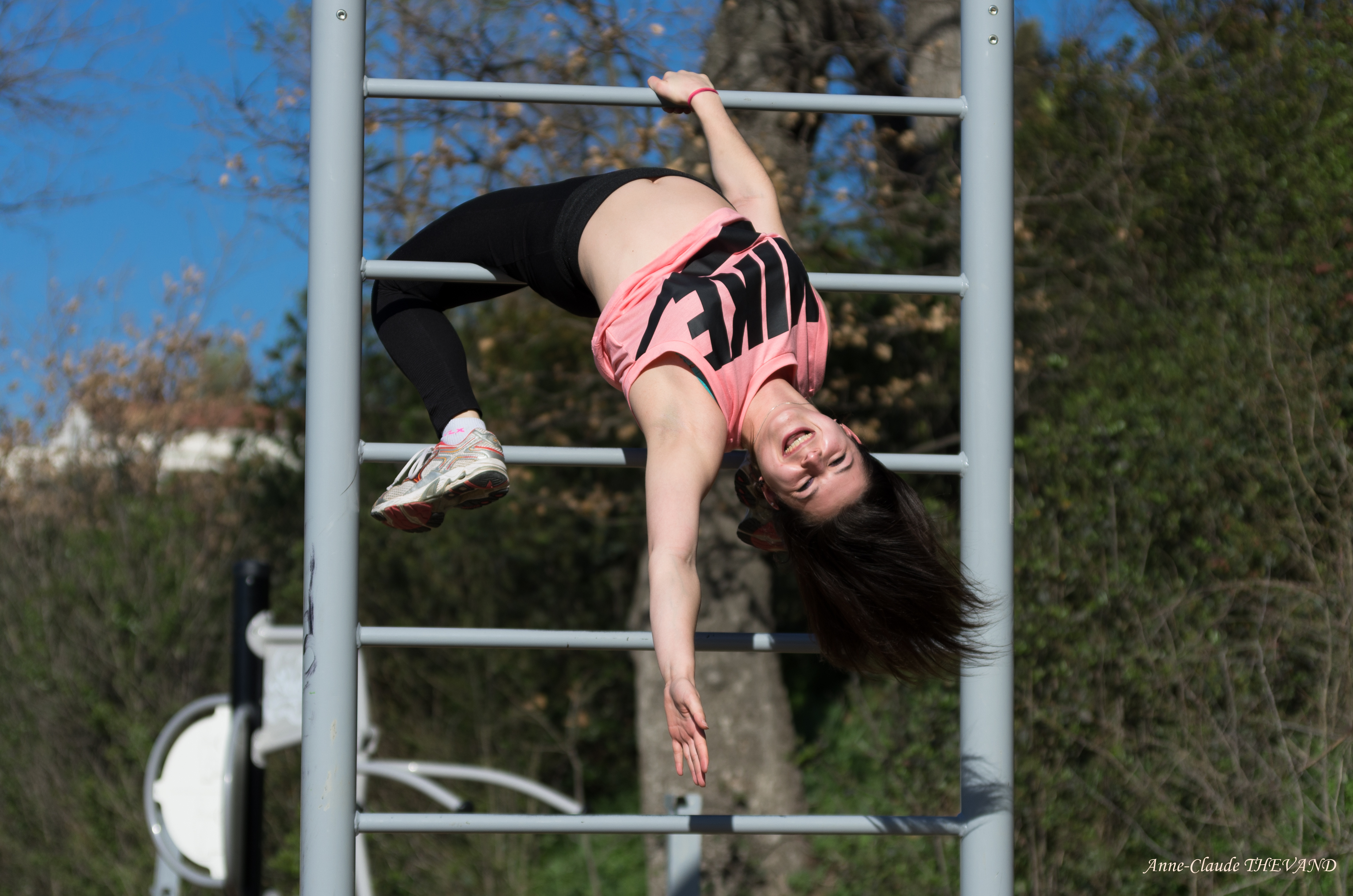 Lisa acrobate