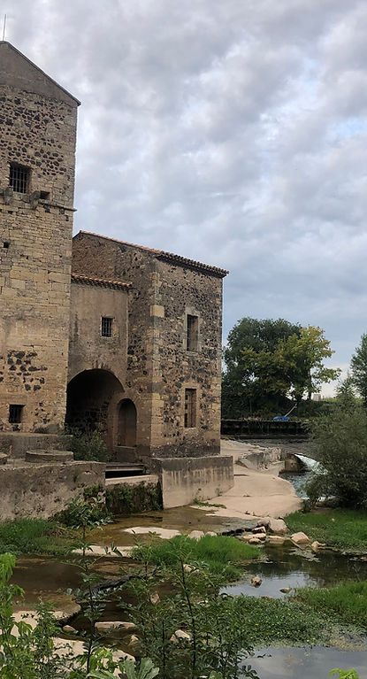 Saint Thiebery, ville de l'association Art gaia qui fait des cours de poteries