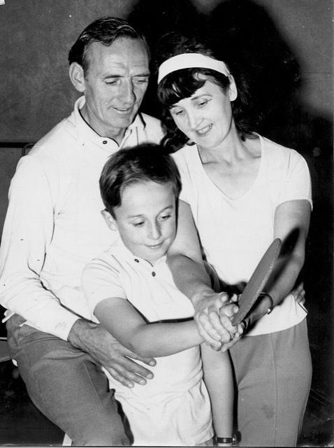 Sam Kydd Actor with Pinkie and Jonathan