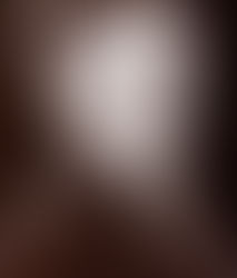  Melpomeni Çobani “Artiste e Popullit”,është një ndër themelueset e para të Estradës së Tiranës në .