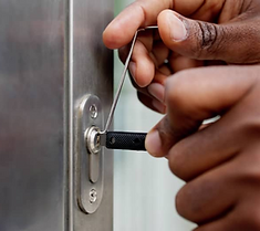 Commercial Locksmith Services 4.png