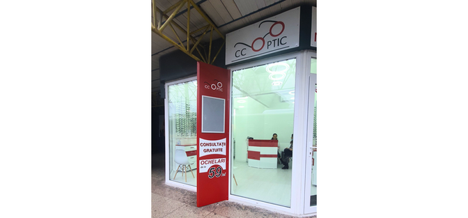amenajare personalizata completa optica medicala