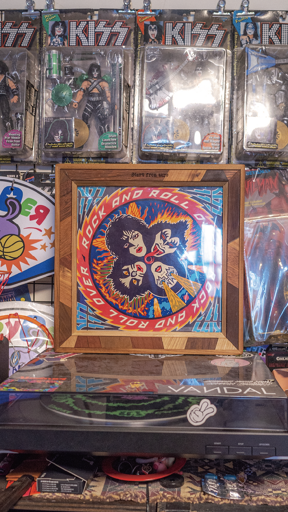 縮圖：Solid Wood Collage Vinyl Display Frame 實木拼貼黑膠展示框