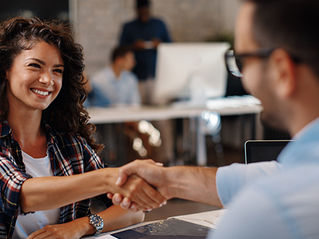 Por que está mais difícil conseguir emprego em 2026 (mesmo com mais vagas)?