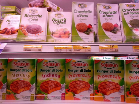 Dieta Vegana, attenti ai prodotti alimentari confezionati (hamburger di soia, tofu, seitan)