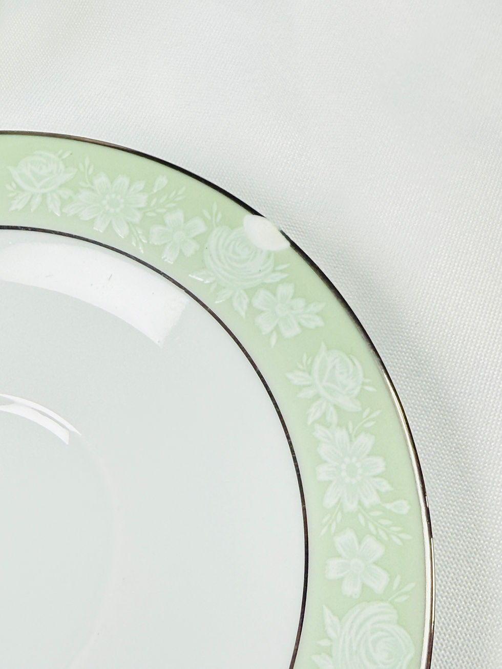 Thumbnail: NORITAKE “vienne” Japan 54pcs set