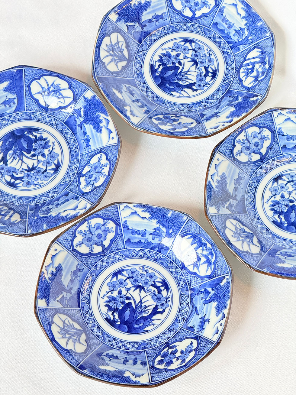 Thumbnail: Vintage Arita Japanese 8.5” plates (4pcs)