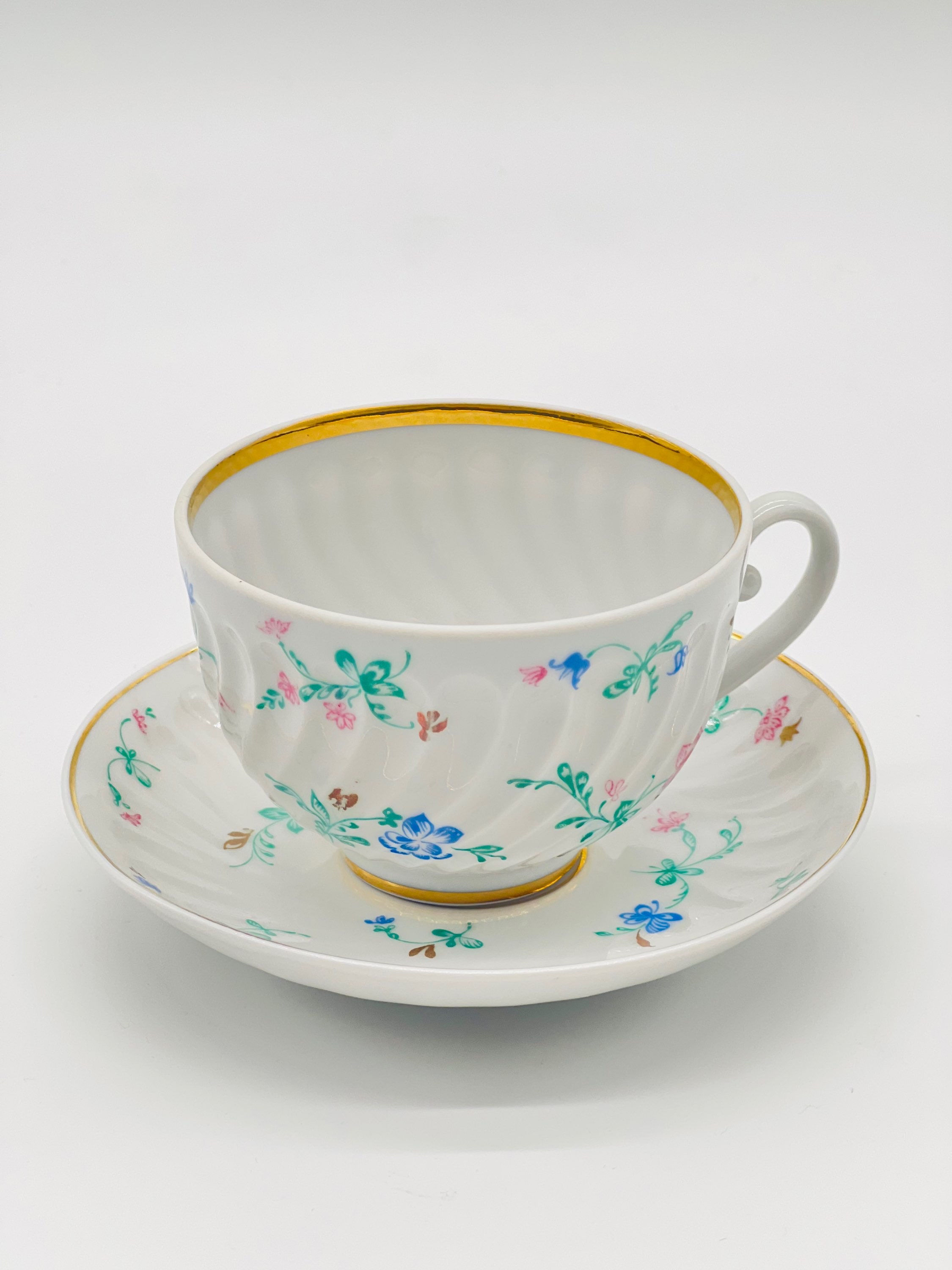 VINTAGE USSR TEA CUP