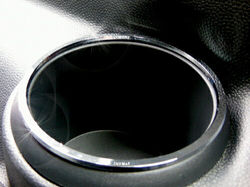 MINI F56 リアセンタードリンクホルダー