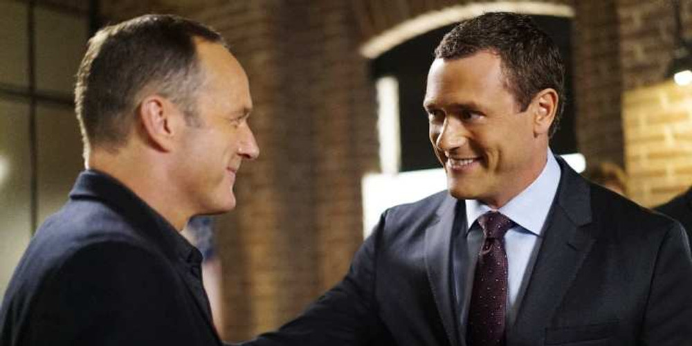 phil-coulson-clark-gregg-and-jeffrey-jason-omara-in-marvels-agents-of-shield-season-4