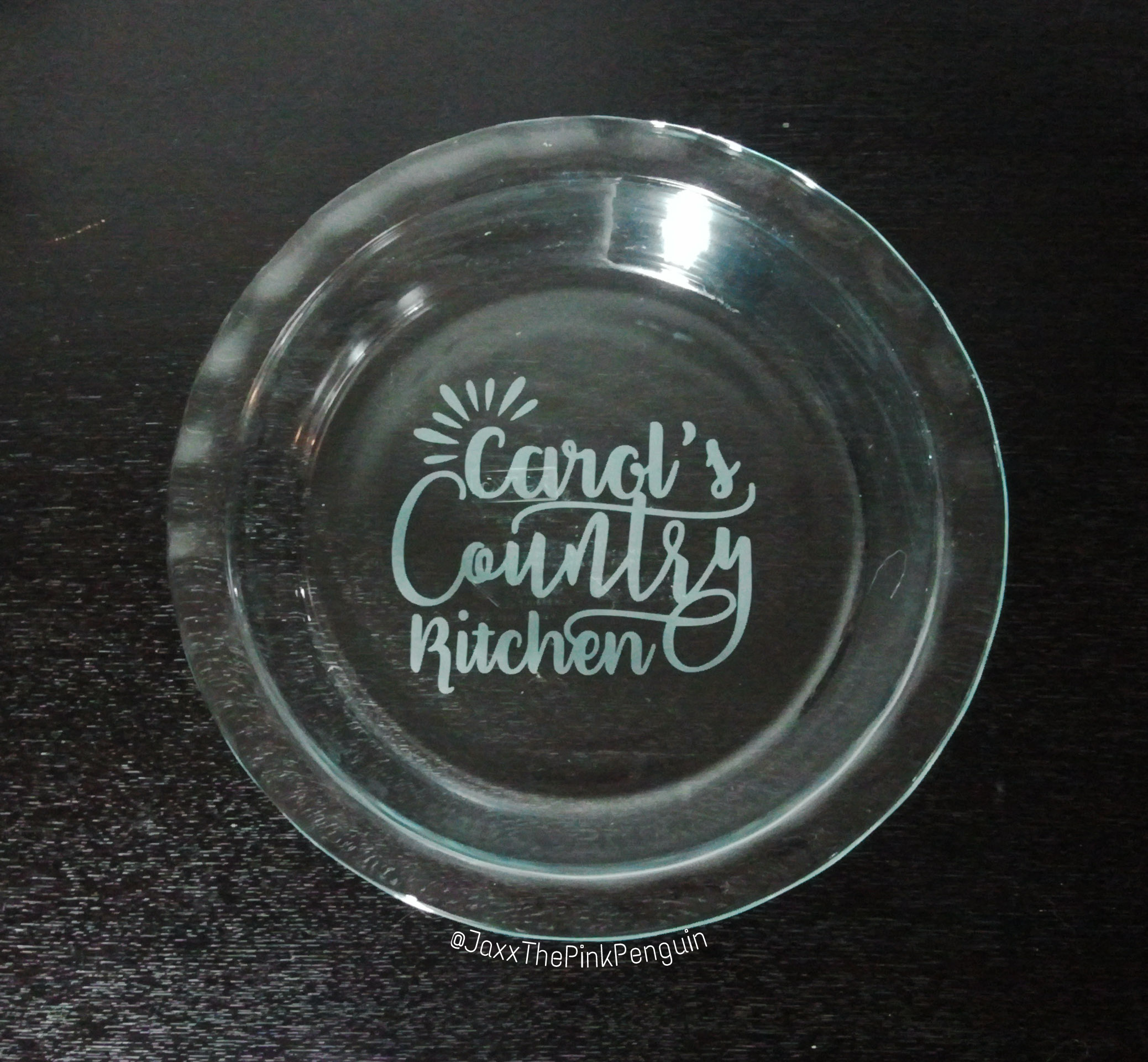 Country Kitchen Pryex Pie Dish - Personalized
