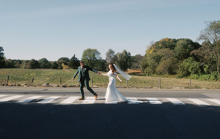 wedding portrait photographed by serena burroughs photography llc based in central massachusetts.